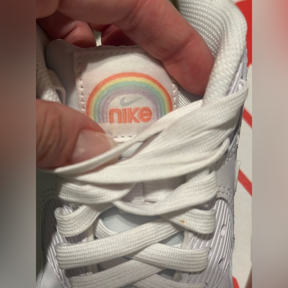 Nike Air Max 90 LTR SE "White/Aura/Lt Madder Root" GS size 7Y - Picture 9 of 11